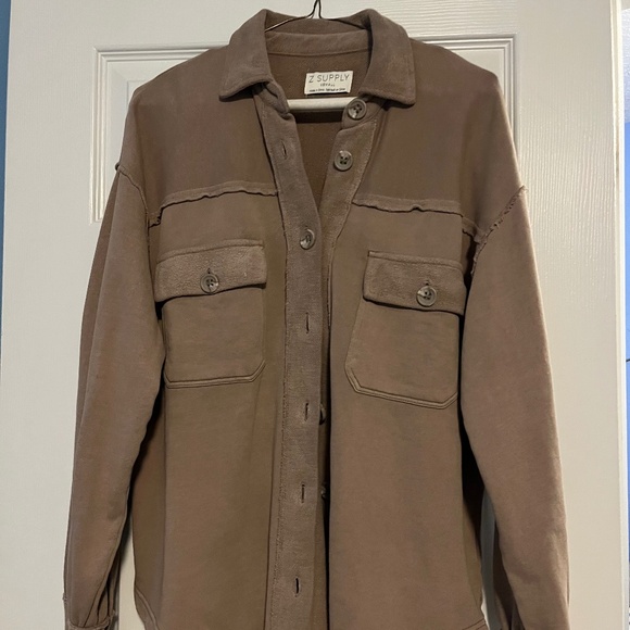 Z supply top - Picture 1 of 5